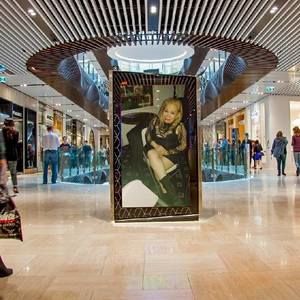 Meet your Posher, Maria luisa